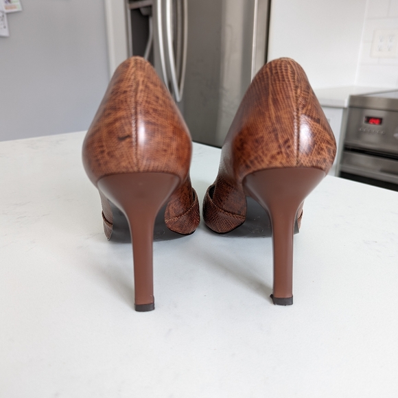 BCBGirls high heels shoes - Picture 7 of 10